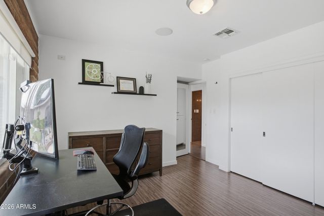 1901 E MISSOURI Avenue 205, Phoenix, AZ 85016