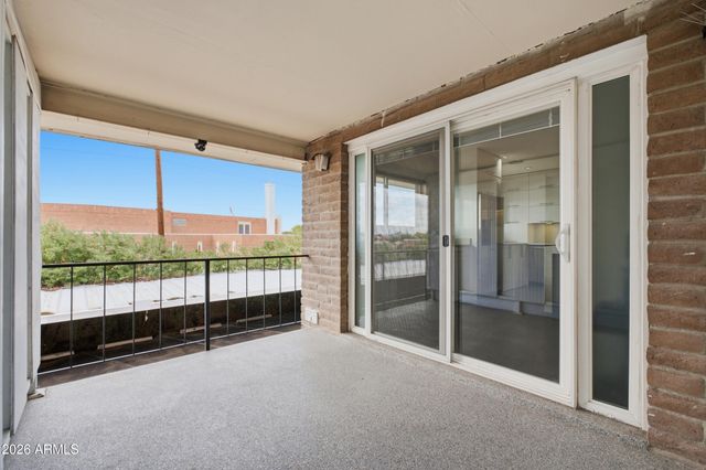 1901 E MISSOURI Avenue 205, Phoenix, AZ 85016