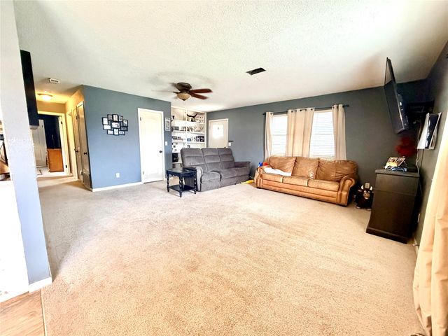 1412 Sunset Drive, Goldthwaite, TX 76844