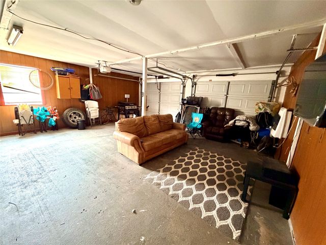 1412 Sunset Drive, Goldthwaite, TX 76844