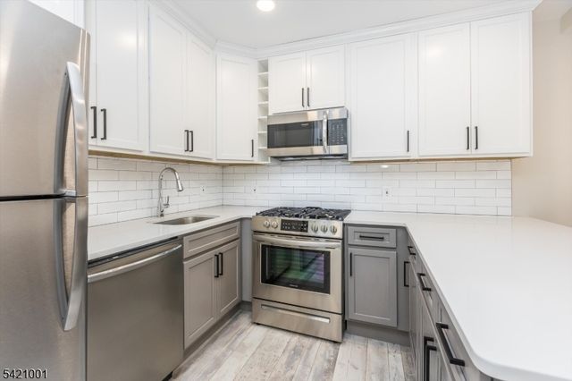 73 Glenridge Ave 2, Montclair Twp., NJ 07042