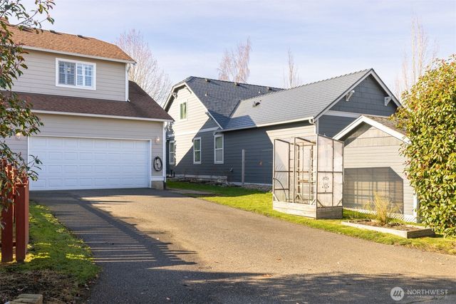 6192 Hamilton Avenue, Ferndale, WA 98248