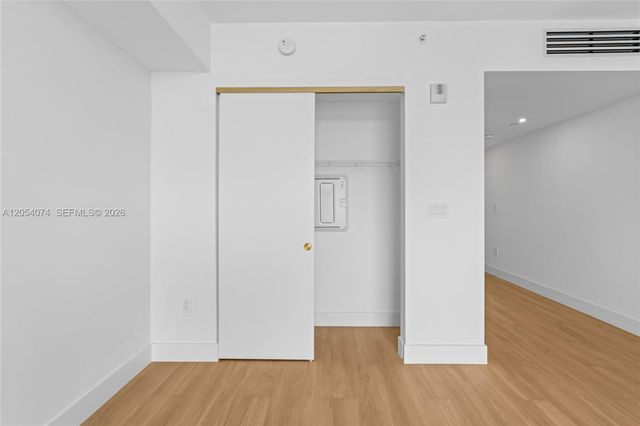 90 NE 32nd Street 722, Miami, FL 33137