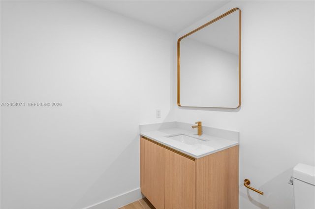 90 NE 32nd Street 722, Miami, FL 33137