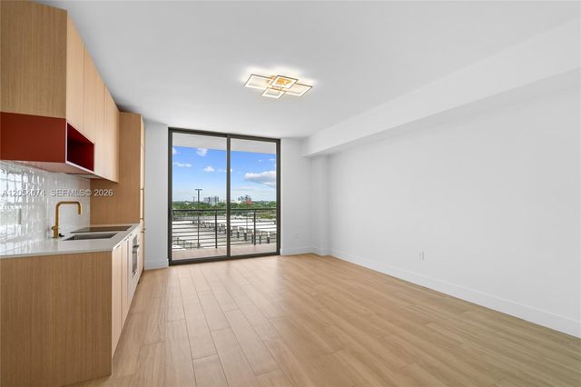 90 NE 32nd Street 722, Miami, FL 33137