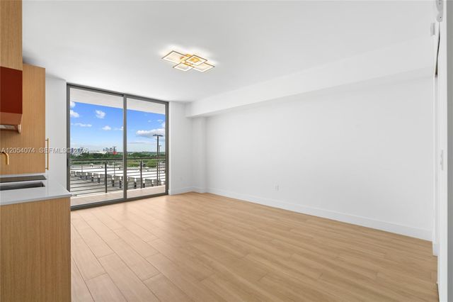 90 NE 32nd Street 722, Miami, FL 33137