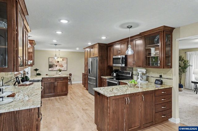 5766 59th Ct SE, Salem, OR 97317