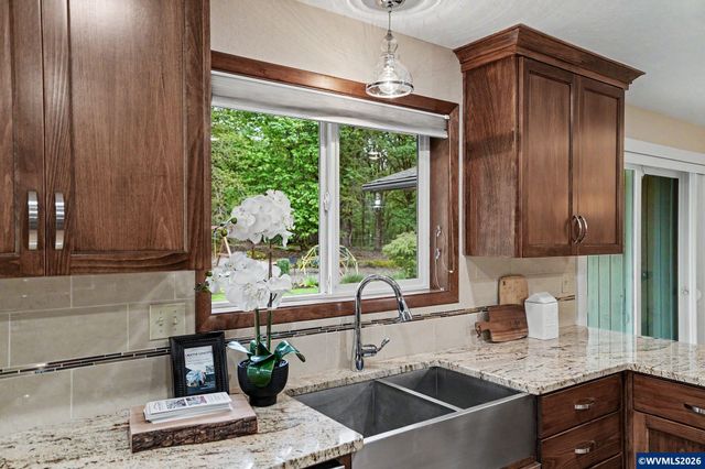 5766 59th Ct SE, Salem, OR 97317