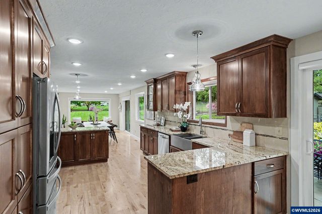 5766 59th Ct SE, Salem, OR 97317