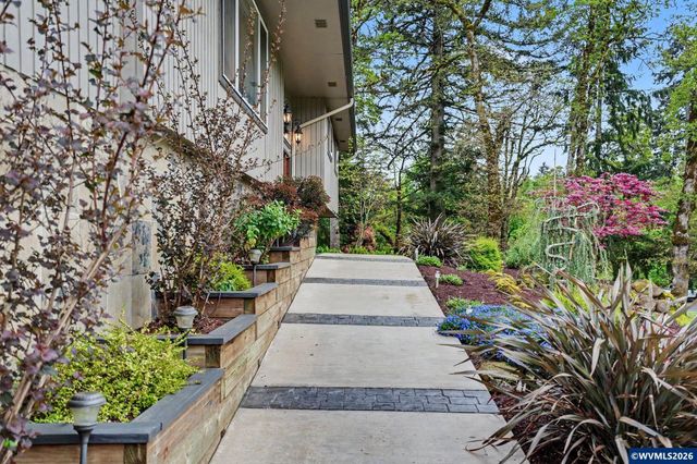 5766 59th Ct SE, Salem, OR 97317