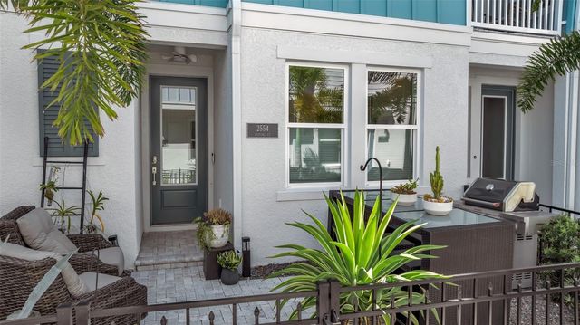 2554 RUFFING COURT, Sarasota, FL 34237