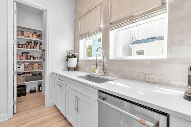 2554 RUFFING COURT, Sarasota, FL 34237