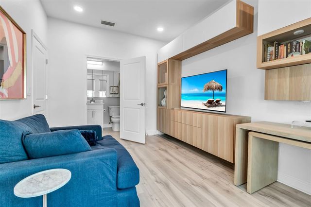 2554 RUFFING COURT, Sarasota, FL 34237