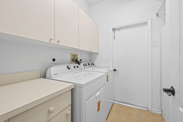 19389 SW 64th Street, Fort Lauderdale, FL 33332