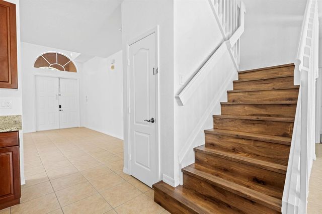 19389 SW 64th Street, Fort Lauderdale, FL 33332