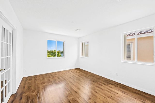 19389 SW 64th Street, Fort Lauderdale, FL 33332