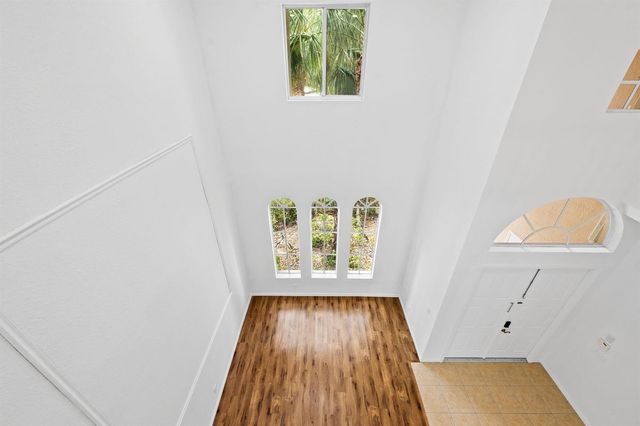 19389 SW 64th Street, Fort Lauderdale, FL 33332