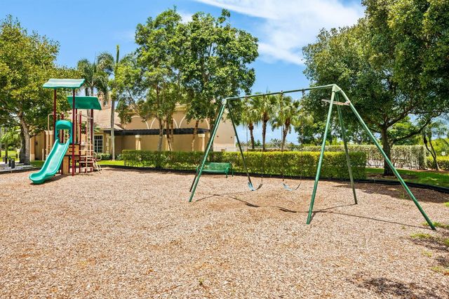 19389 SW 64th Street, Fort Lauderdale, FL 33332