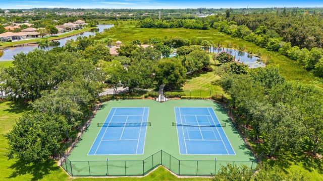 19389 SW 64th Street, Fort Lauderdale, FL 33332
