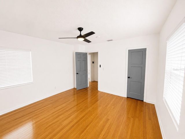 3815 W NORTH B STREET, Tampa, FL 33609