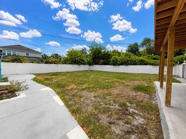 3815 W NORTH B STREET, Tampa, FL 33609