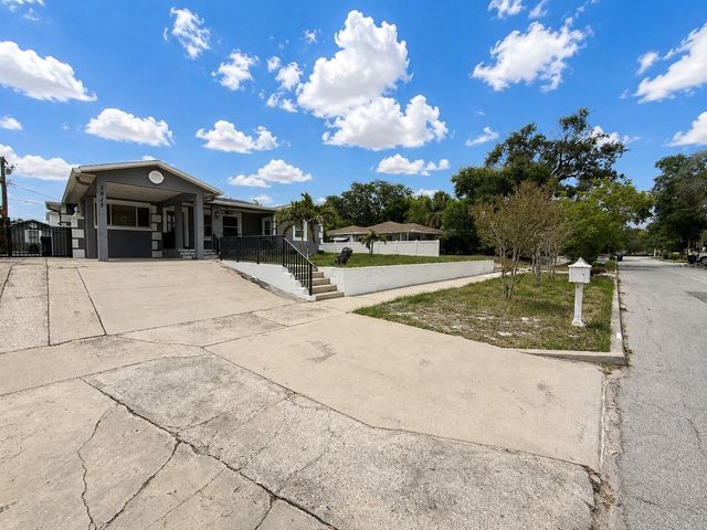 3815 W NORTH B STREET, Tampa, FL 33609