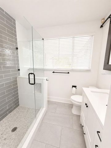 3815 W NORTH B STREET, Tampa, FL 33609