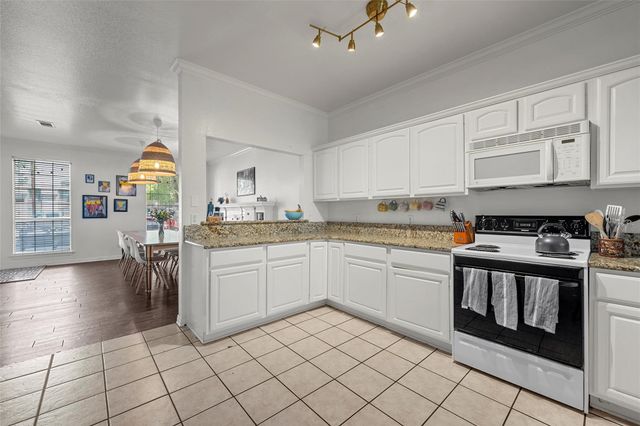 1915 S 7th Street, Waco, TX 76706