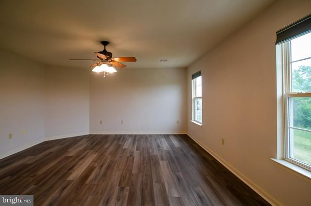 107 PEREGRINE LN, Hummelstown, PA 17036