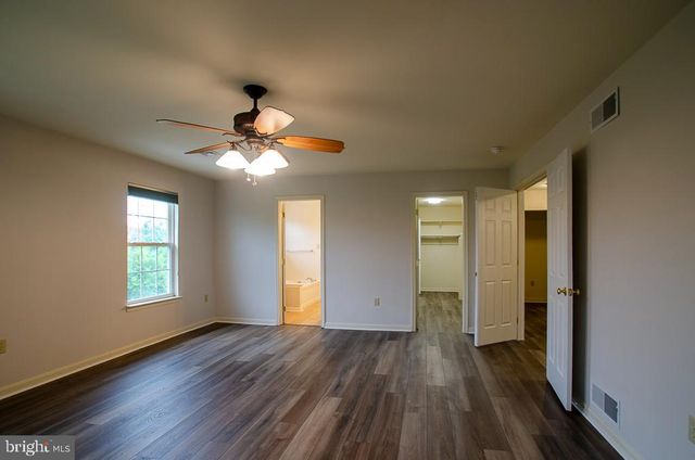 107 PEREGRINE LN, Hummelstown, PA 17036