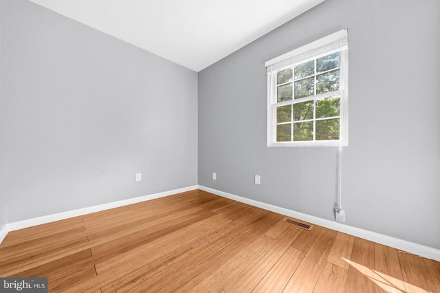 9401 DANGERFIELD RD, Clinton, MD 20735