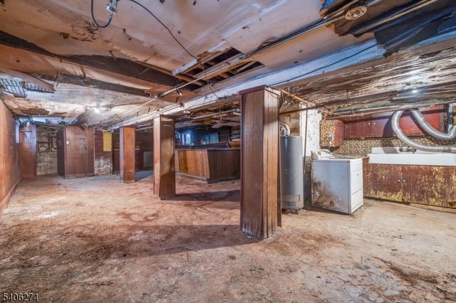 199 Hollywood Ave 1, East Orange City, NJ 07018