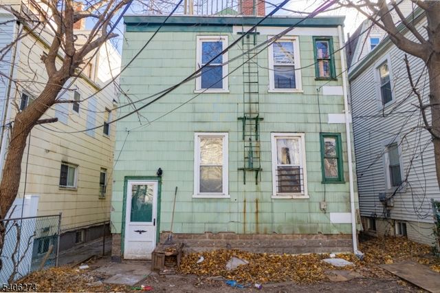 199 Hollywood Ave 1, East Orange City, NJ 07018