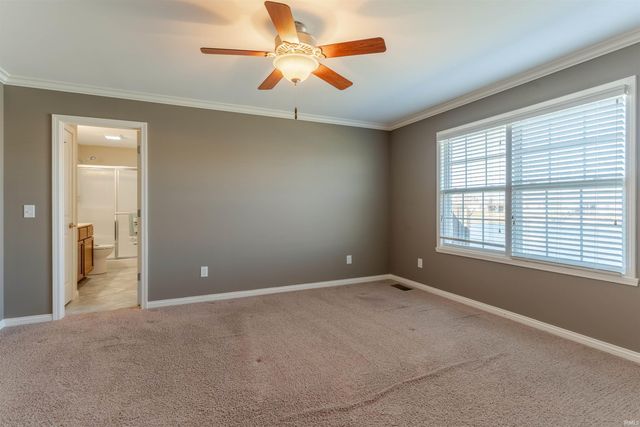 9904 Arbor Lake Drive, Newburgh, IN 47630