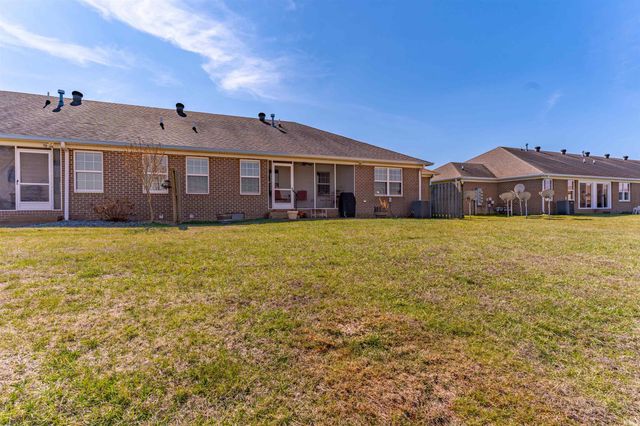 9904 Arbor Lake Drive, Newburgh, IN 47630