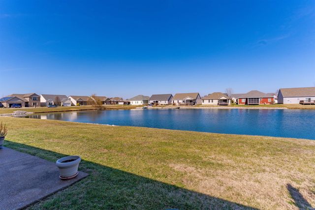 9904 Arbor Lake Drive, Newburgh, IN 47630