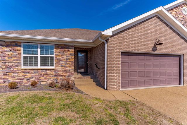 9904 Arbor Lake Drive, Newburgh, IN 47630