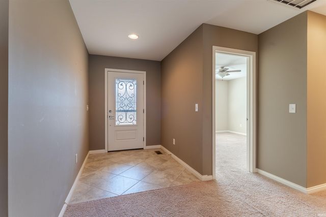 9904 Arbor Lake Drive, Newburgh, IN 47630