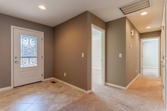 9904 Arbor Lake Drive, Newburgh, IN 47630