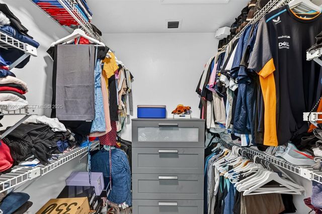 720 Rock Hill Ave, Davie, FL 33325