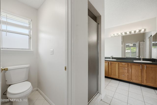 6112 WINDING BRIDGE Drive, Jacksonville, FL 32277