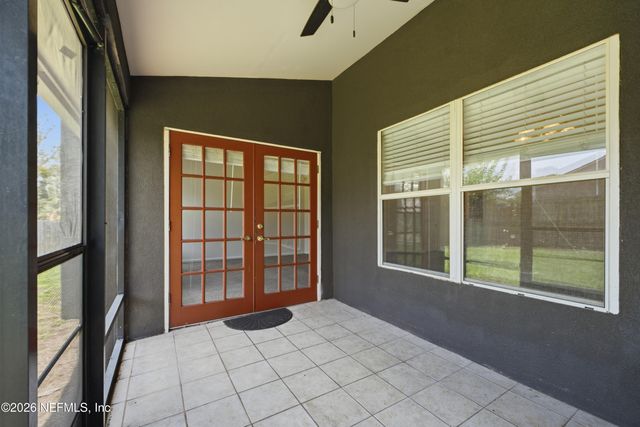 6112 WINDING BRIDGE Drive, Jacksonville, FL 32277