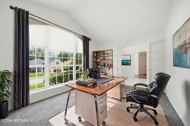 6112 WINDING BRIDGE Drive, Jacksonville, FL 32277