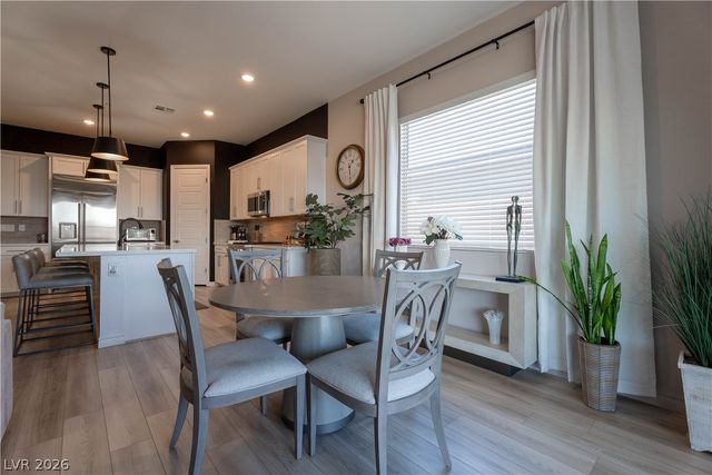 924 Calluna Hills Lane, Las Vegas, NV 89138