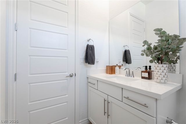 924 Calluna Hills Lane, Las Vegas, NV 89138