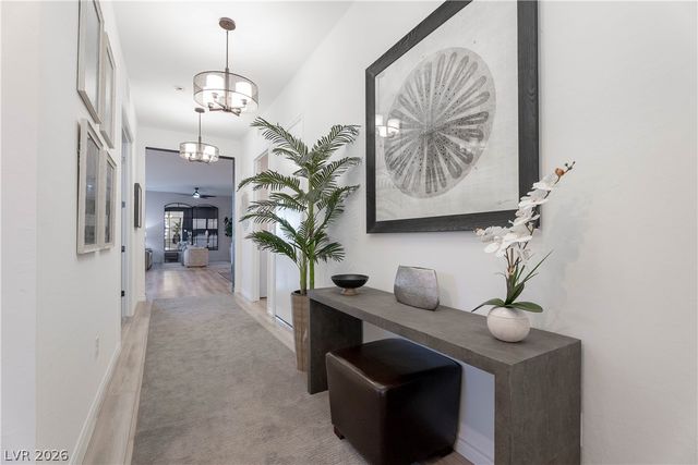 924 Calluna Hills Lane, Las Vegas, NV 89138