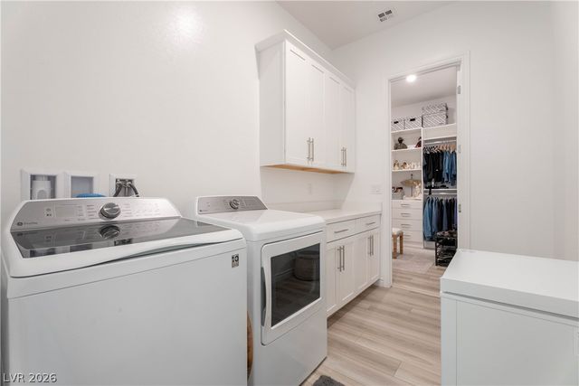 924 Calluna Hills Lane, Las Vegas, NV 89138