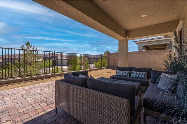 924 Calluna Hills Lane, Las Vegas, NV 89138