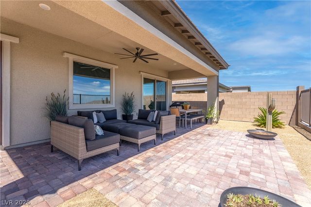 924 Calluna Hills Lane, Las Vegas, NV 89138