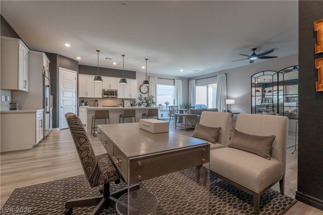 924 Calluna Hills Lane, Las Vegas, NV 89138